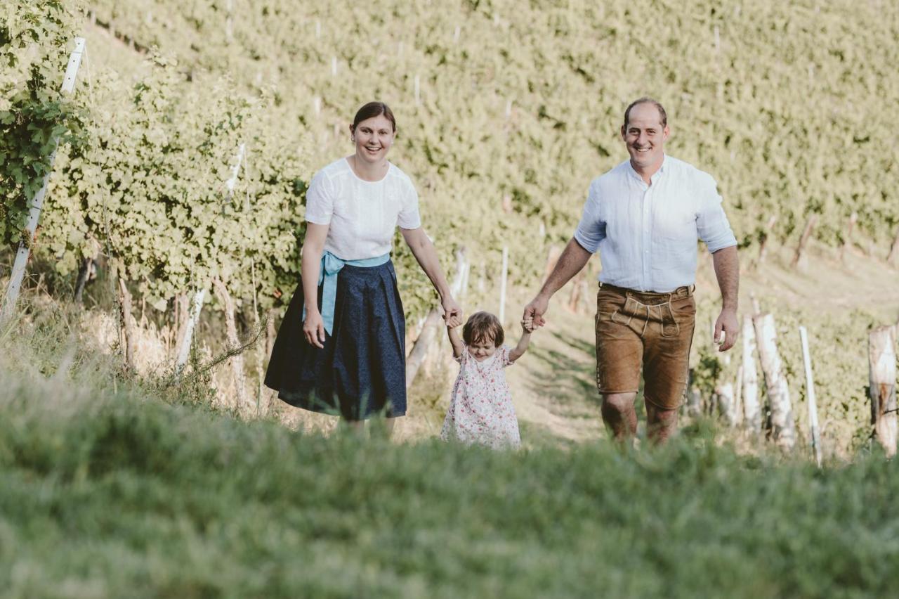 Weingut - Gaestezimmer Resch Ludwig Vlg. Powoden Leutschach Exterior photo